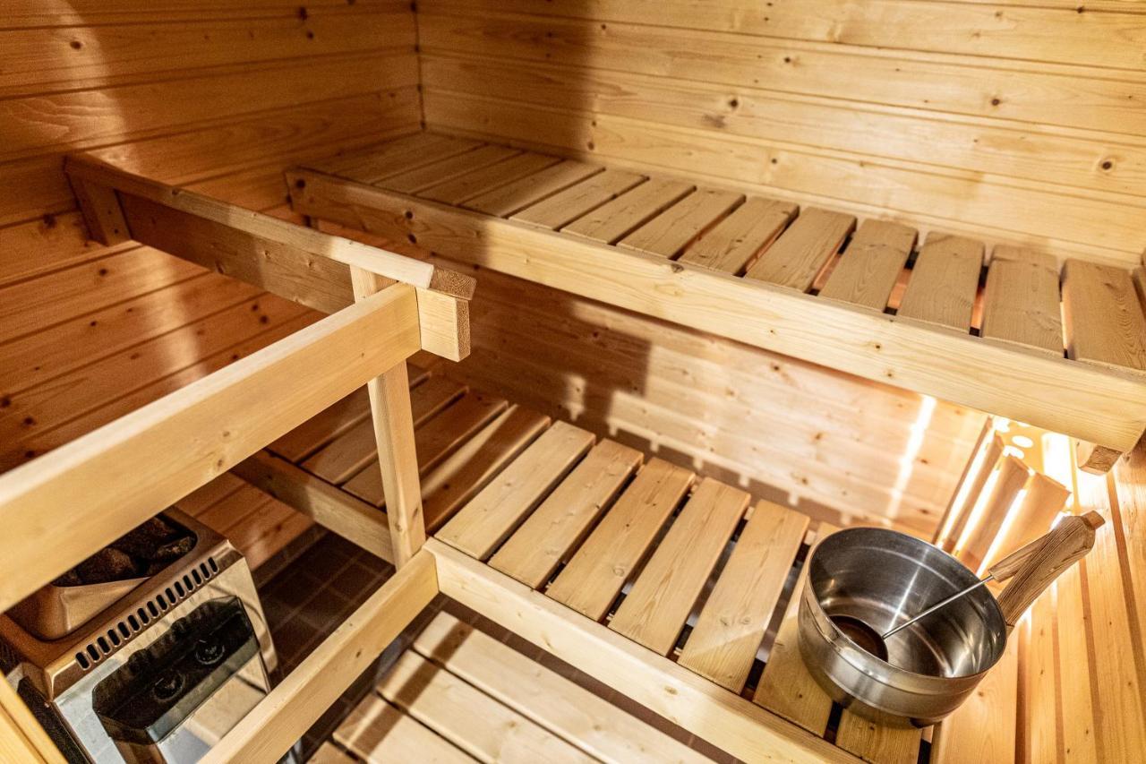 Apartment, Sleepwell, Tyynimeri With Private Parking And Optional Private Sauna Helsinki Exterior foto